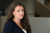 Kunta- ja alueministeri Anna-Kaisa Ikosen mukaan uudistus on kunnille välttämätön ja työtä sen eteen pitää jatkaa. LEHTIKUVA / Jussi Nukari. 
