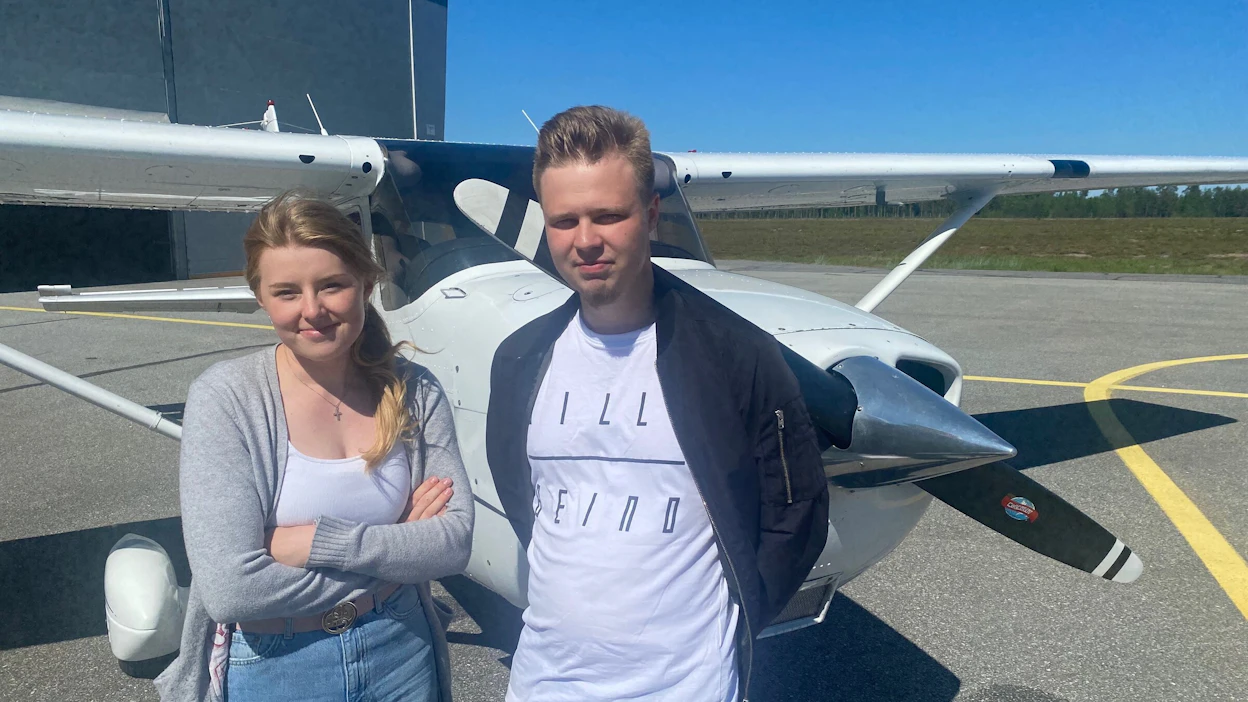 Linda ja Joonas pääsivät lentokoneen kyytiin Maajussille morsian -ohjelman yhdeksännessä jaksossa.