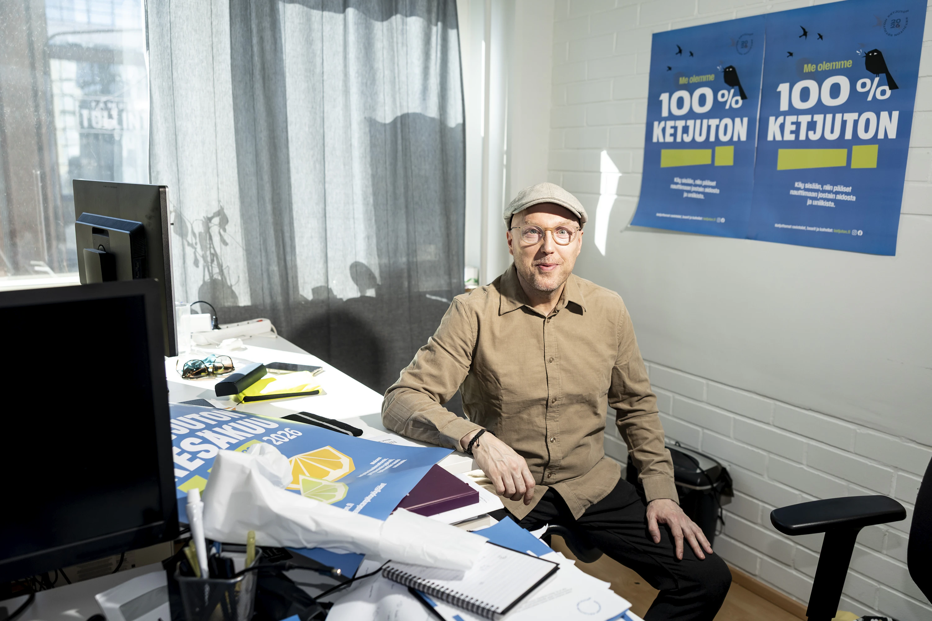 ”Pienyrittäjyyden edistäminen on mielestäni kaikkien asia, eikä minkään tietyn puolueen tai aatesuunnan edustajien”, Kuumola sanoo.