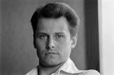 Tapani Kansa teki pitkän uran suomalaisessa musiikkimaailmassa. 