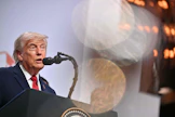 Yhdysvaltain presidentti Donald Trump arvioi keskiviikkona G7-huippukokouksen lopuksi, että alustava rauhansopimus voitaisiin allekirjoittaa jo torstaina. AFP/LEHTIKUVA.