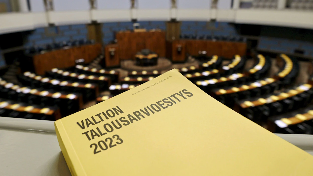 Kyselytutkimuksen mukaan suomalaisten enemmistö odottaa eduskuntavaalien jälkeiseltä uudelta hallitukselta ripeitä toimia talouden tasapainottamiseksi. LEHTIKUVA / MARKKU ULANDER.