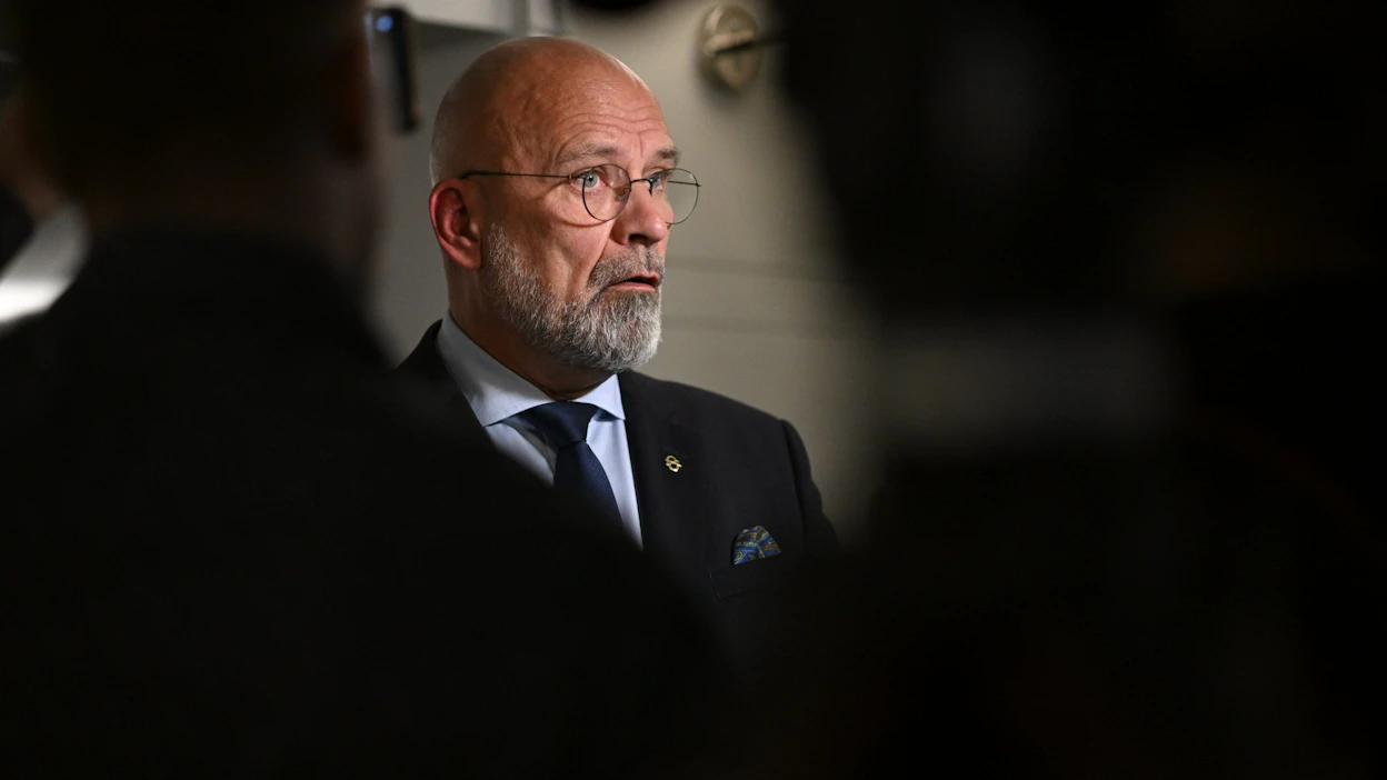 Mauri Peltokangas kirjoitti sosiaalisessa mediassa, että hänen oma koneensa antoi varoituksen ja pysäytti miehen. Lehtikuva / Mikko Stig.