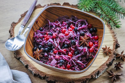 Tanskassa punakaalista haudutetut höystöt kuuluvat joulupöytään.