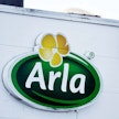 ”Kahden yhteiset arvot jakavan yrityksen fuusio luo perustan meijerialan uudelle aikakaudelle Euroopassa”, kuvailee Arla tiedotteessaan.