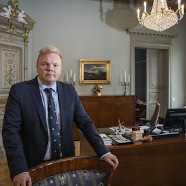 Antti Kurvinen aloitti maa- ja metsätalousministerinä huhtikuun lopulla.