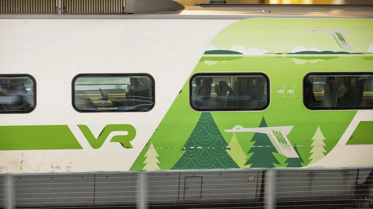 Kun verkkoyhteydet paranevat, työnteko ja videoiden katsominen junassa helpottuvat.