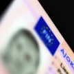 Ajokortin saa parin vuoden sisällä myös digitaalisena, mikä vähentää tarvetta kantaa kuvan muoviversiota mukanaan.