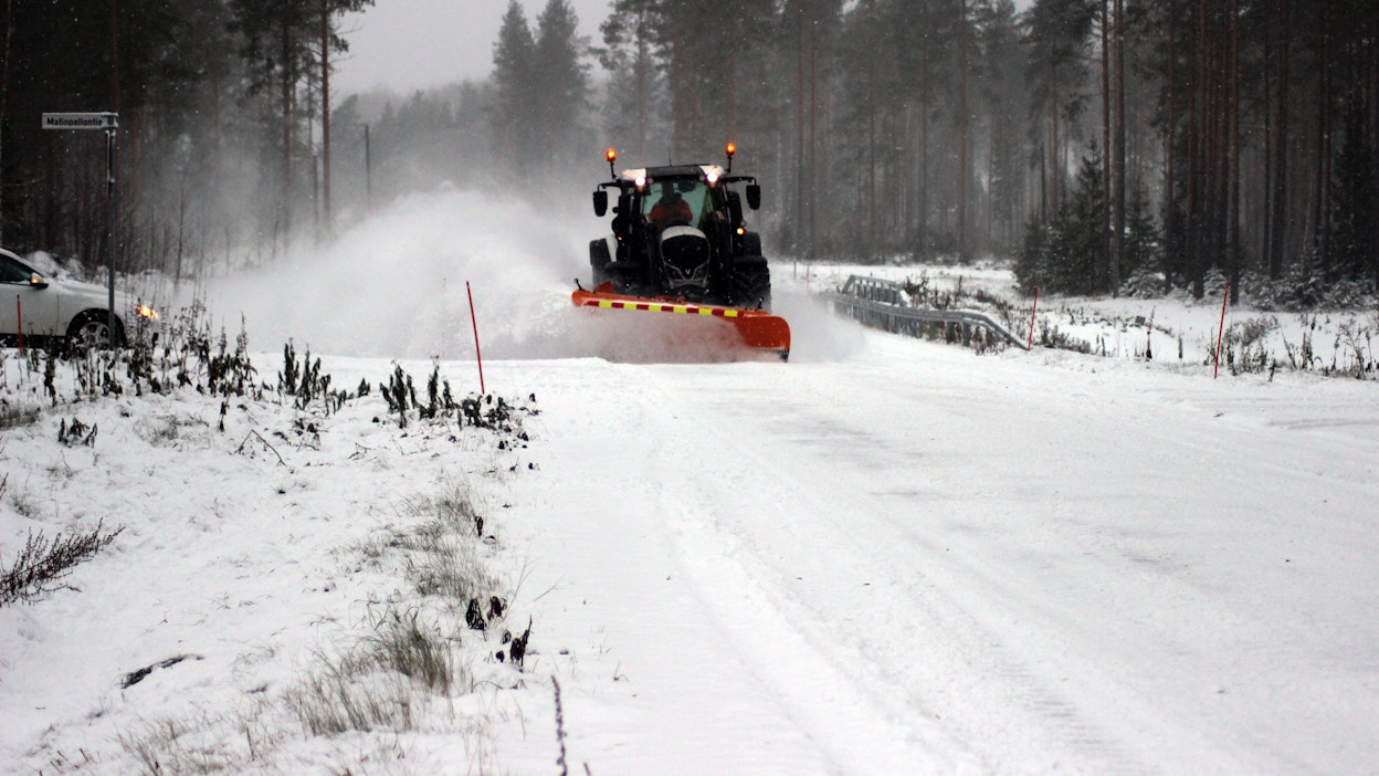 Lumenauraukset käynnistyivät Pohjois-Savossa marraskuun 1.päivä.