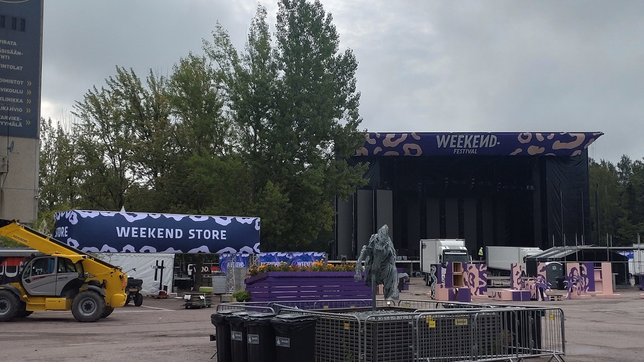 Weekend-festivaalin alla elokuun alussa Vermossa näytti tältä. Taustalla näkyy ykköslava.