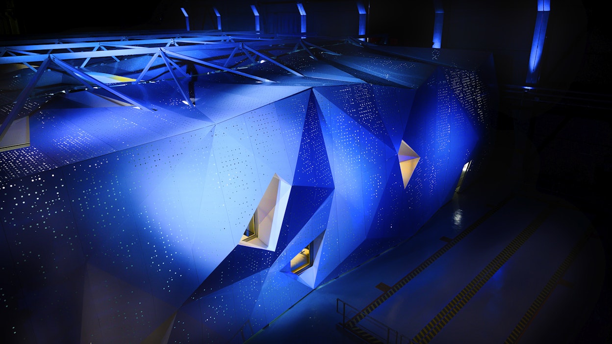 Renforsin Ranta Kajaanissa on tullut tunnetuksi Tieteen tietotekniikan keskuksen CSC:n operoiman Lumi-supertietokoneen kotina. Kuva on vuodelta 2021.