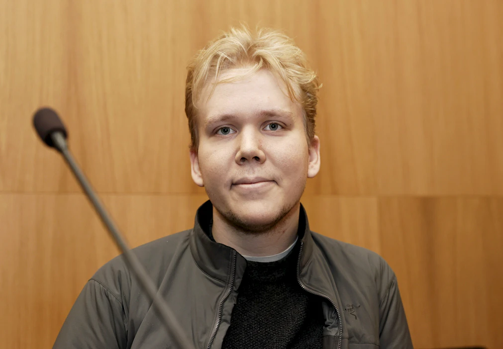 Vastaamon tietomurrosta epäillyn Aleksanteri Kivimäen vangitsemiskäsittely Länsi-Uudenmaan käräjäoikeudessa Espoossa alkoi tiistaiaamuna. LEHTIKUVA / ANTTI HÄMÄLÄINEN.