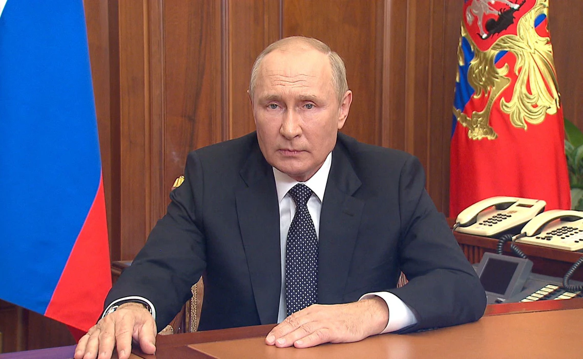 Vladimir Putin on ajettu nurkkaan, kun Ukrainan rintamat etenevät vapauttamaan yhä uusia alueita.