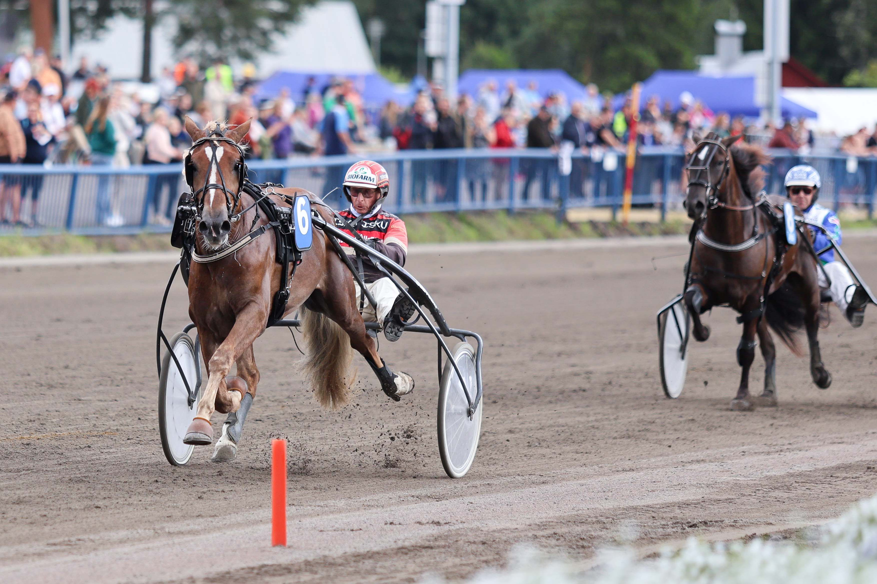 Tallinaapurien ottelu meni Tapio Perttusen Rokkijätkälle. Jyrki Tammimetsä oli Spang Stövernillä toinen.