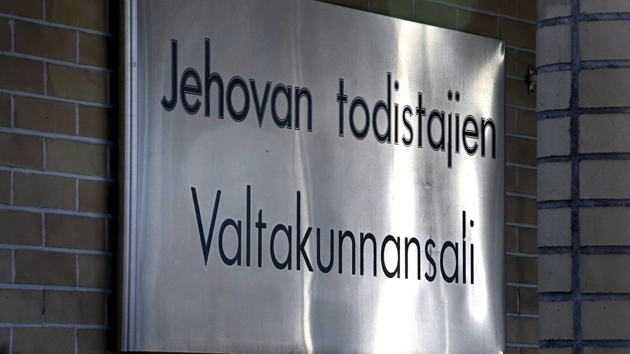 Euroopan ihmisoikeustuomioistuin antaa tänään ratkaisunsa Jehovan todistajien keräämistä nimilistoista. LEHTIKUVA / Heikki Saukkomaa. 