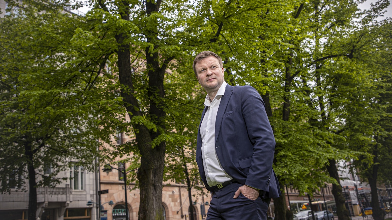 Ulkomaankauppaministeri Ville Skinnari vierailee Ukrainassa sisäministeri Krista Mikkosen kanssa.