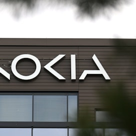 Nokian vertailukelpoinen liikevoittomarginaali laski 11 prosenttiin. LEHTIKUVA / MARKKU ULANDER. 