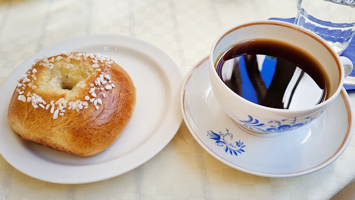 Makealla leivonnalla on erityinen paikka suomalaisessa kulttuurissa. Pulla toimii jopa jonkinlaisena sylin tai halauksen ilmentymänä.