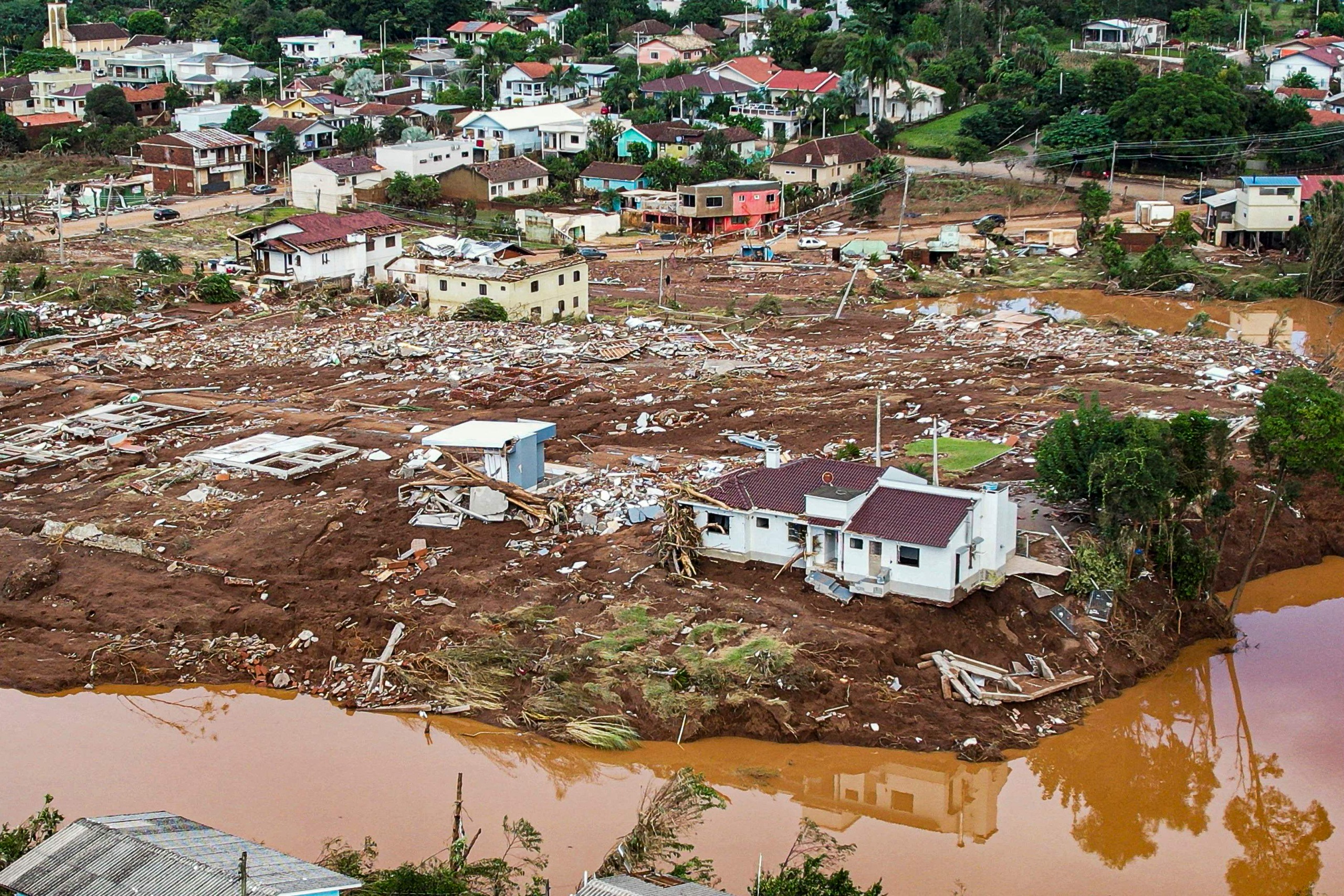 Tulvat ovat aiheuttaneet mittavaa tuhoa Rio Grande do Sulin osavaltiossa Brasiliassa. LEHTIKUVA/AFP. 