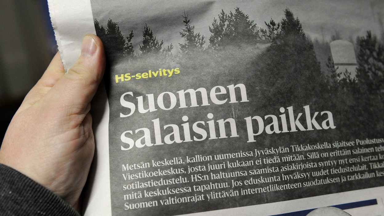 Oikeudenkäynti koskee Helsingin Sanomien joulukuussa 2017 julkaisemaa artikkelia ja sen jälkeen julkaistavaksi aiottua juttusarjaa. 